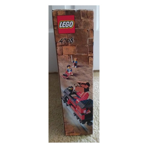 NIB Lego Hogwarts Express #4708 - Picture 2 of 4